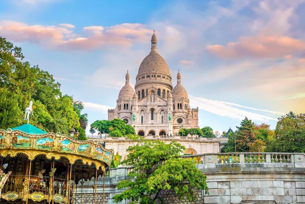 Relax In A Stylish Flat In Montmartre Lejlighed Paris Eksteriør billede