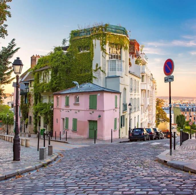 Relax In A Stylish Flat In Montmartre Lejlighed Paris Eksteriør billede